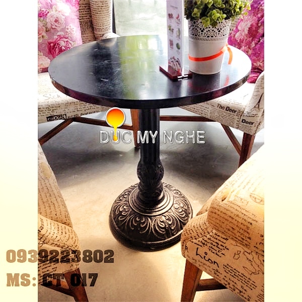 Chân Bàn Cafe Highlands Đế Tròn Hoa Văn Gang Đúc CT017