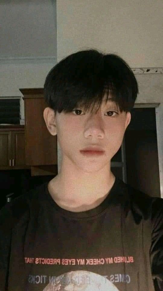 Ảnh trai đẹp 15 tuổi