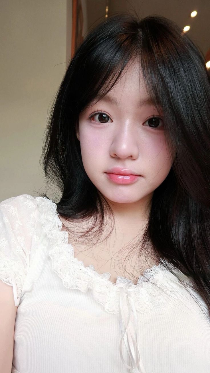 cách chụp ảnh mặt tròn đáng yêu