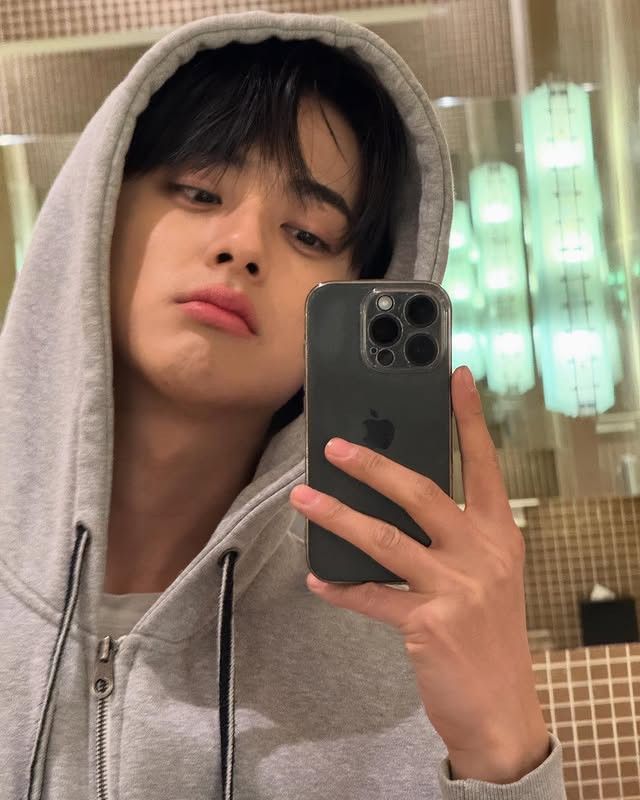 mẫu ảnh chụp cận mặt