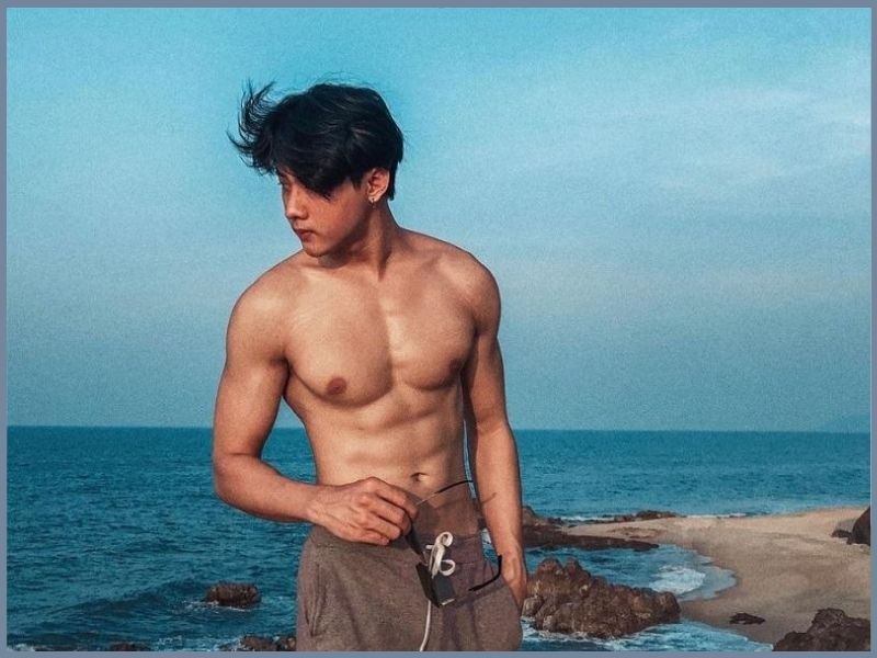 cách chụp ảnh đi biển đẹp nam