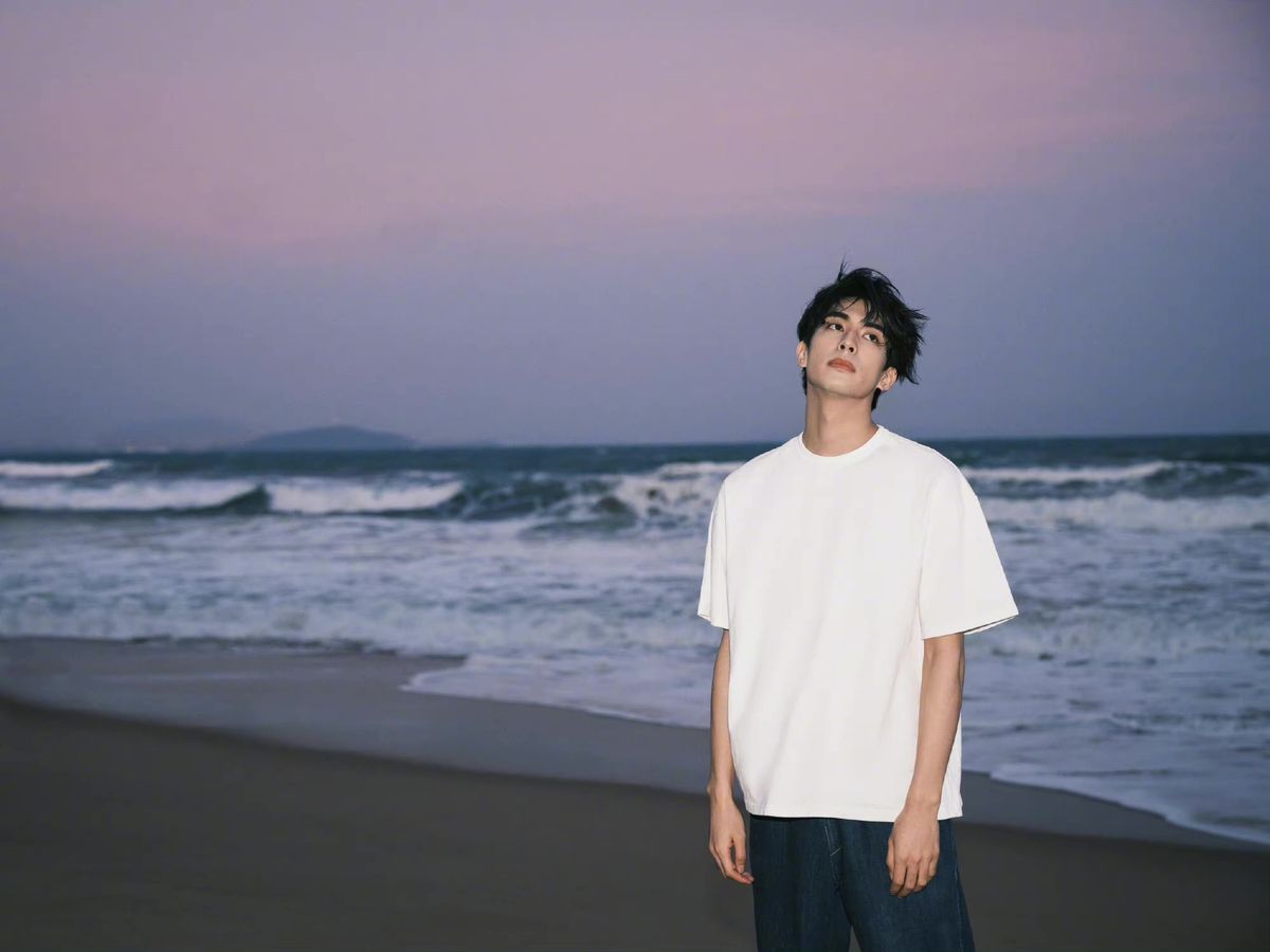 Cảnh biển nào cũng đẹp khi lòng mình yên