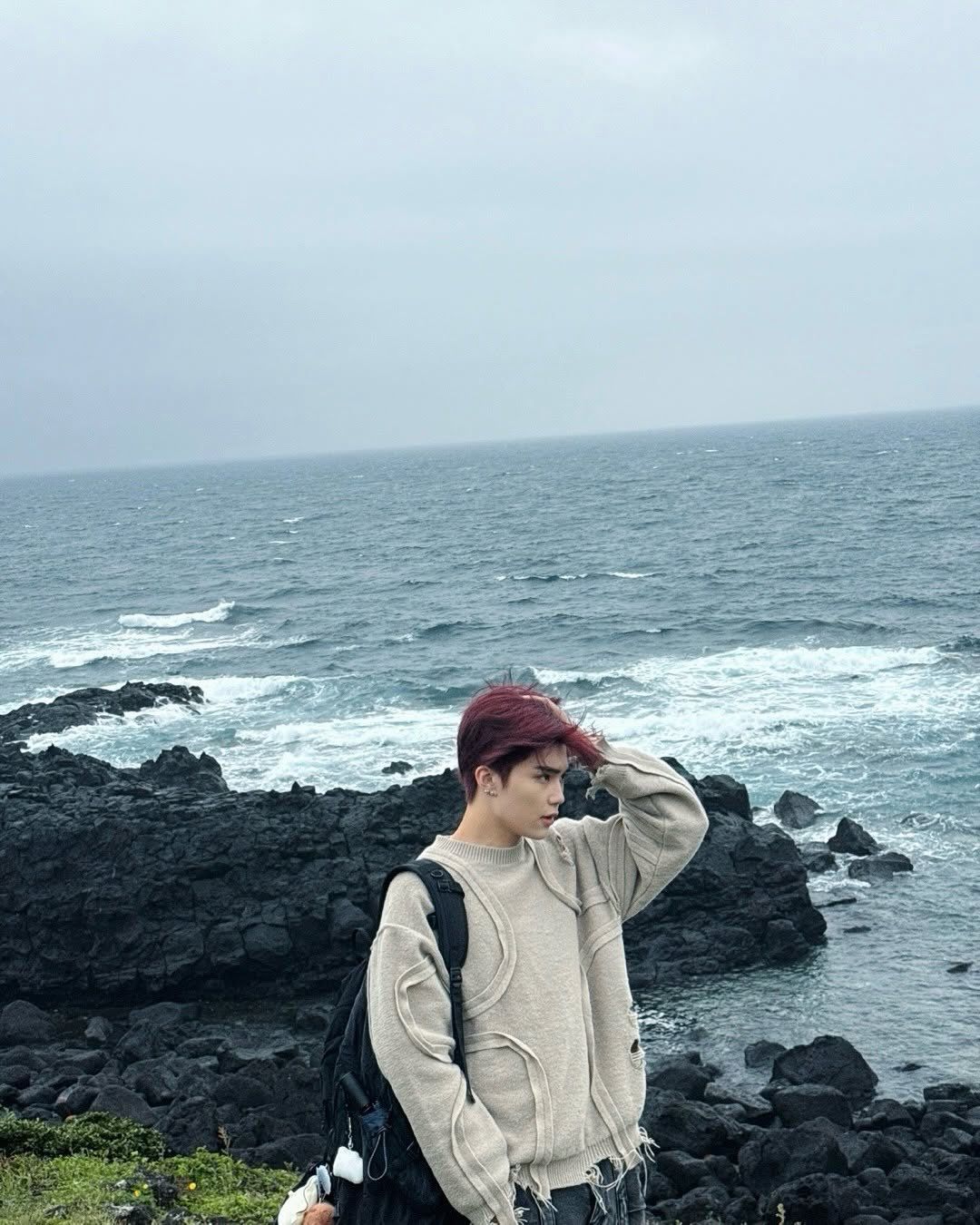 Gió thổi tung áo sơ mi thật nghệ