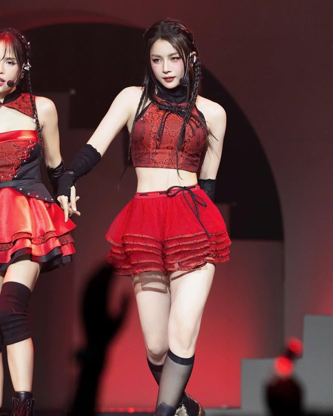 DJ Mie tuổi 30: Ở biệt thự xa hoa, gây sốt Chị đẹp nhờ vũ đạo gợi cảm - 4