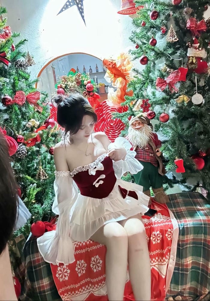 Ảnh gái k12 che mặt cực đáng yêu