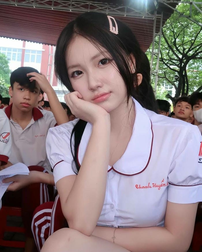 Ảnh gái k12 xinh như công chúa