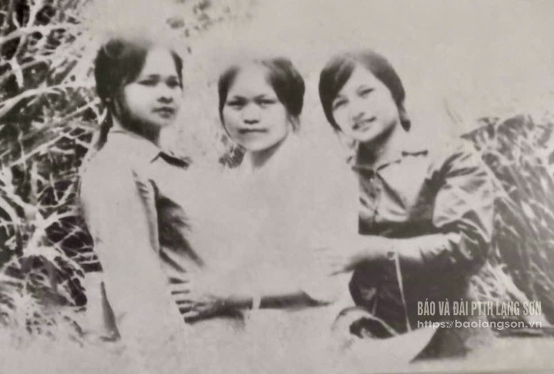 Chuyện về cô gái mở đường Trường Sơn