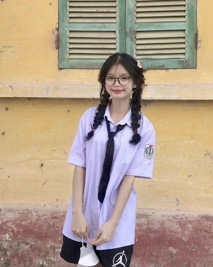 Ảnh gái xinh cấp 3 hồn nhiên rạng rỡ khiến tim người xao xuyến