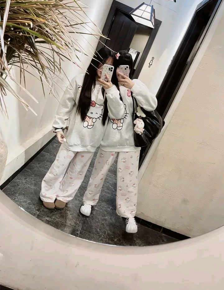 Vẻ đẹp ngọt ngào đáng yêu trong ảnh gái xinh cấp 3 khiến tim rung động