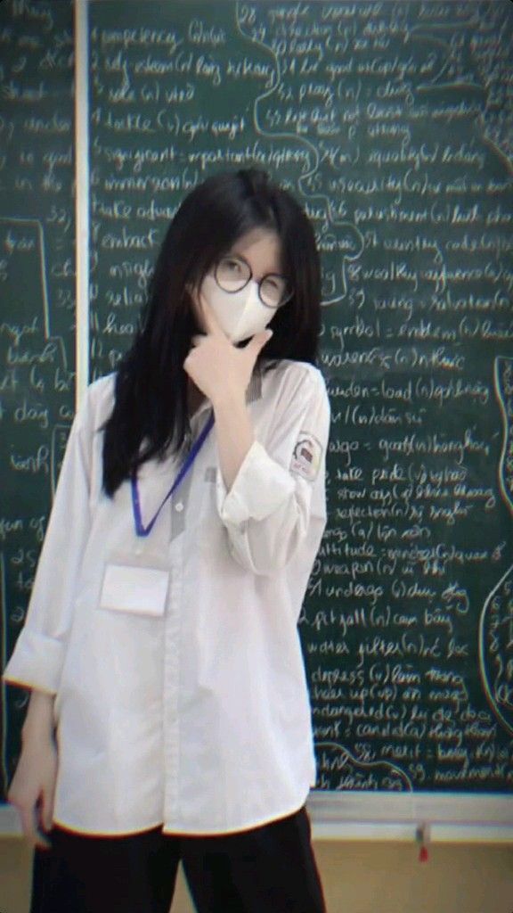 Ảnh gái xinh cấp 3 mang nét tinh khôi khiến khung hình thêm cuốn hút