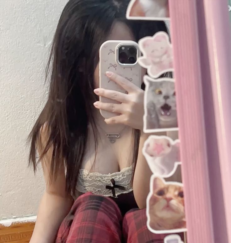 Nét đẹp trong sáng của ảnh gái xinh 2k6 khiến khung hình thêm cuốn hút