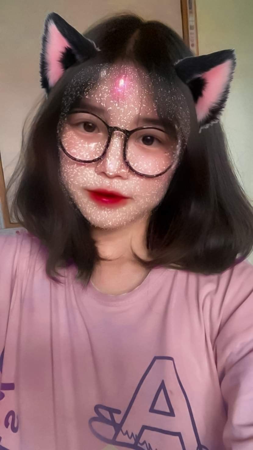 Nét đáng yêu trong sáng trong ảnh gái xinh 2k6 làm tim người rung rinh