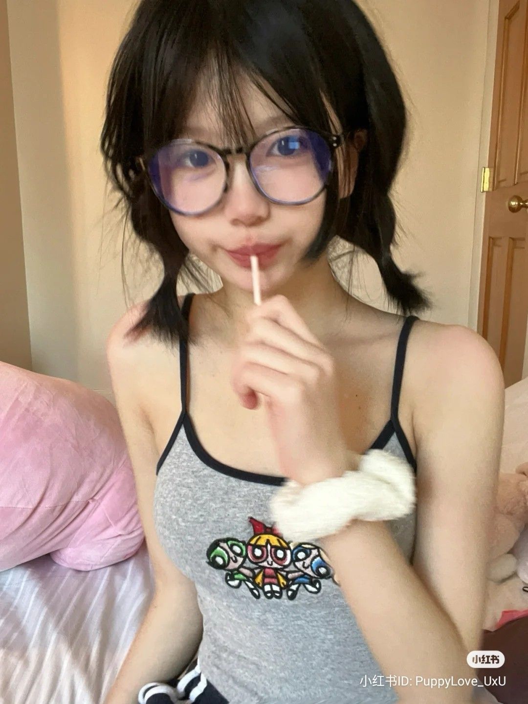 Nét ngọt ngào đáng yêu trong ảnh gái xinh 2k6 làm ánh nhìn xao xuyến