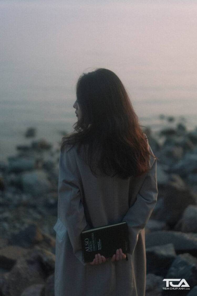 hình ảnh chụp sau lưng đẹp