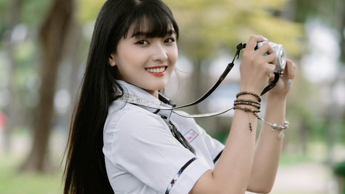 Ảnh cô gái xinh đẹp thuần khiết trong trắng