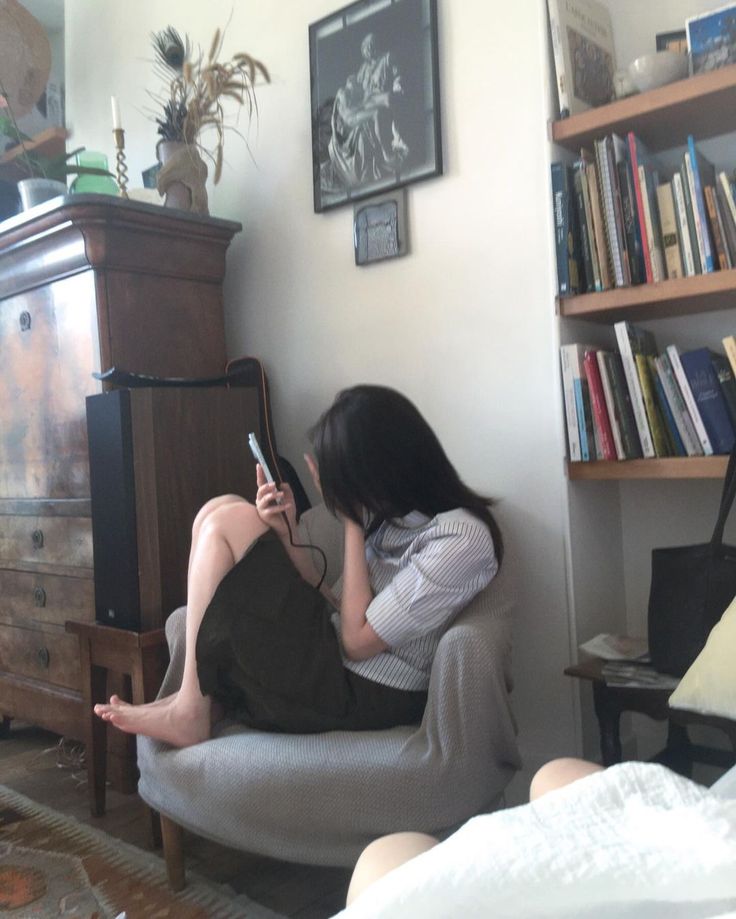 Ảnh gái xinh che mặt