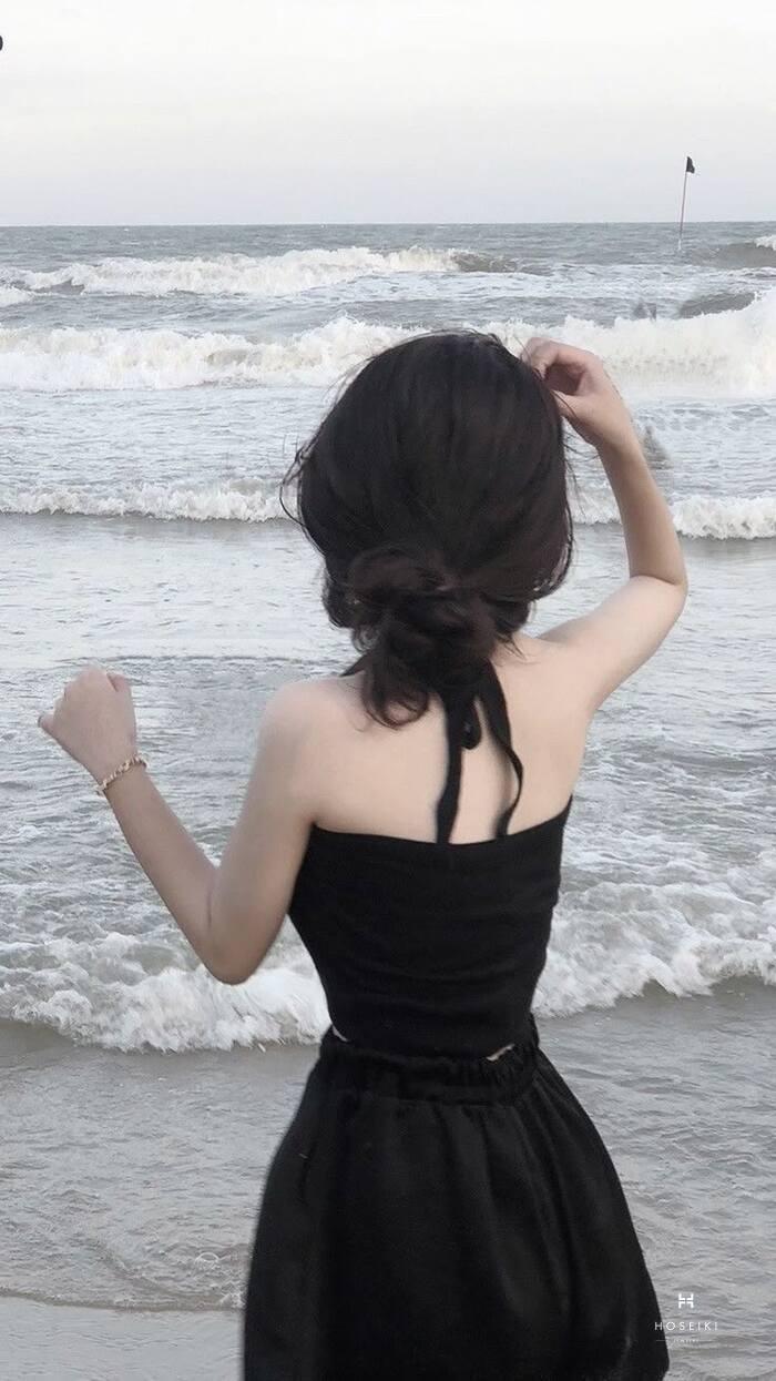 Ảnh gái xinh che mặt