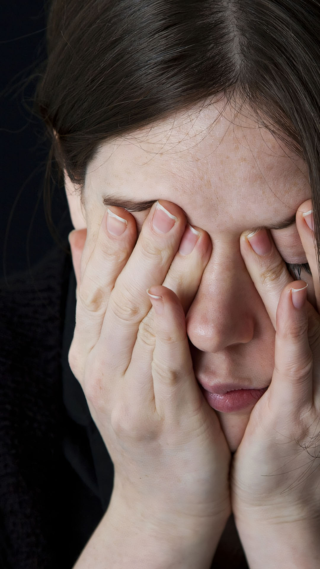 buon anh nu khoc che mat 1920px 1080px full hd 18