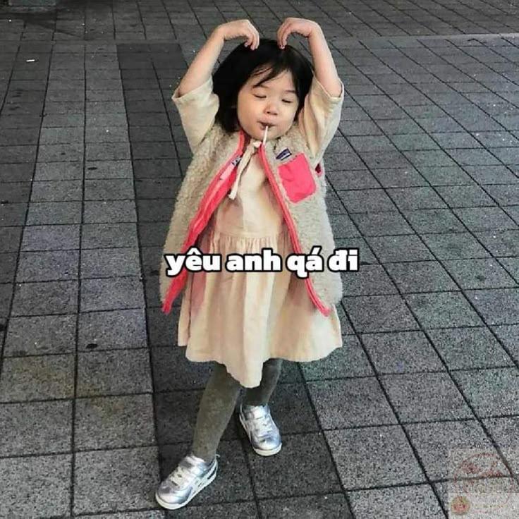 Một ảnh chế đáng yêu gửi gắm tình cảm tha thiết em luôn dành cho anh