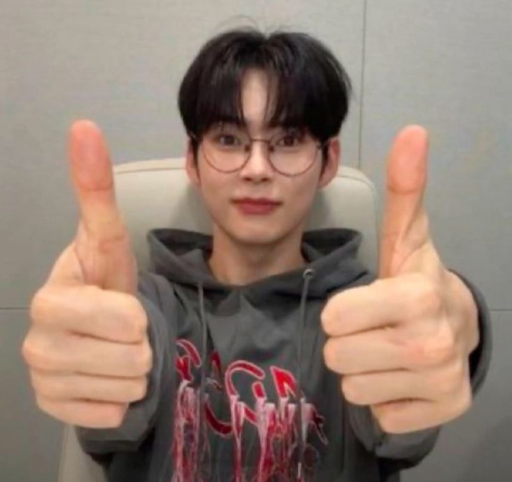 Meme like chứng minh sự phổ biến rộng lớn của ảnh chế trong đời sống số toàn cầu