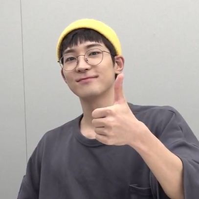 Meme like khẳng định sức sáng tạo bất tận của cư dân mạng qua mỗi lần chế mới