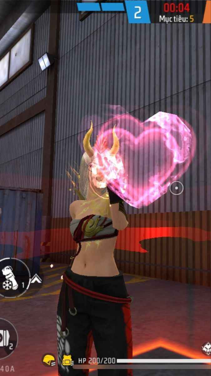 Chân dung nhân vật nữ Free Fire với biểu cảm quyết đoán, sẵn sàng hành động