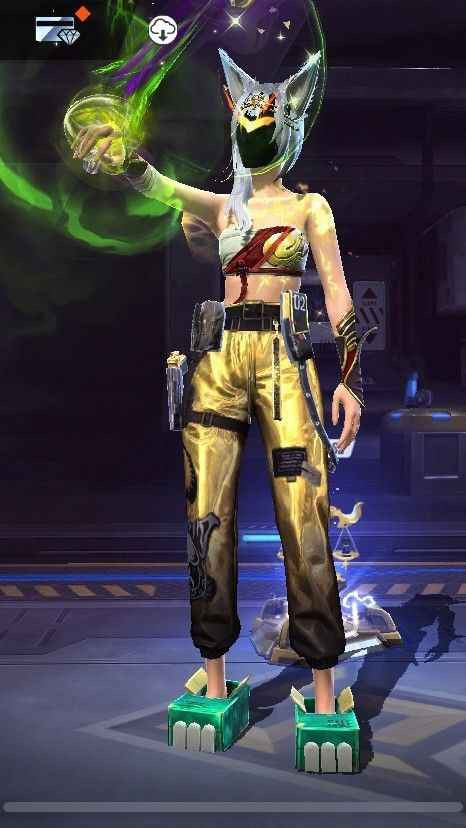 Ảnh FF nữ ngầu toàn thân, trang phục quân sự kết hợp phụ kiện thời trang