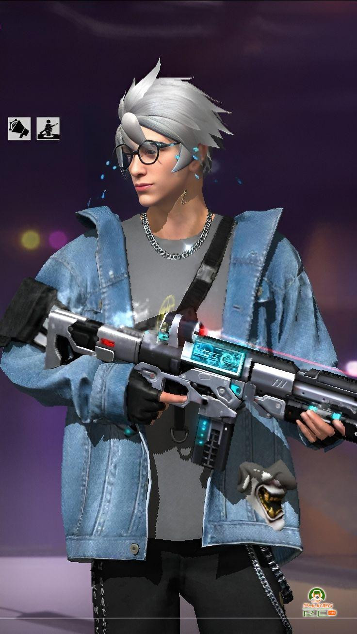 Nhân vật nữ Free Fire trong trang phục hiện đại, tạo dáng dứt khoát, tay cầm vũ khí