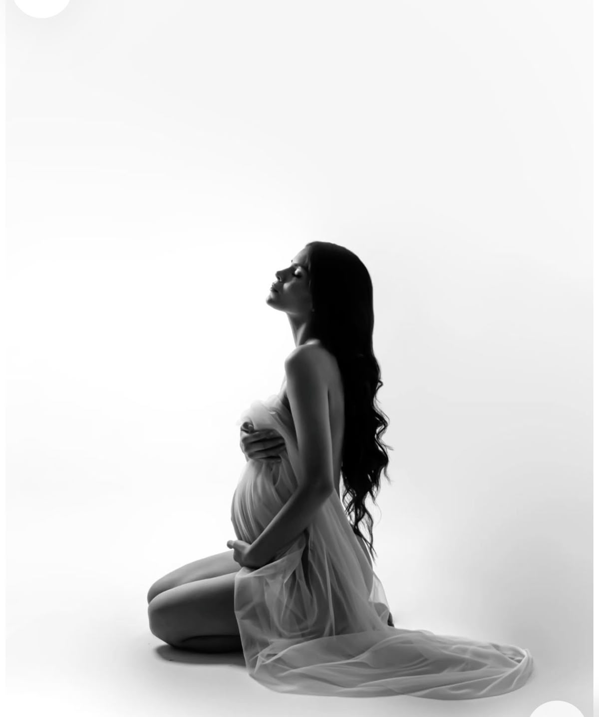 Chụp ảnh bầu ý nghĩa lưu giữ tình cảm thiêng liêng