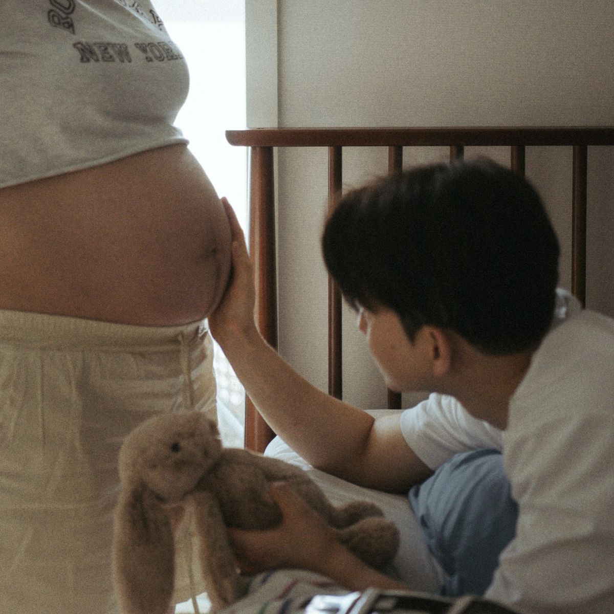 Tự chụp ảnh bầu tại nhà