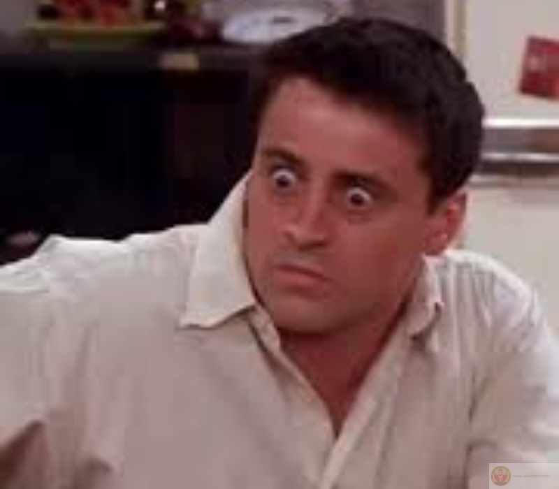 Chàng trai ngạc nhiên hài hước lầy lội đáng yêu