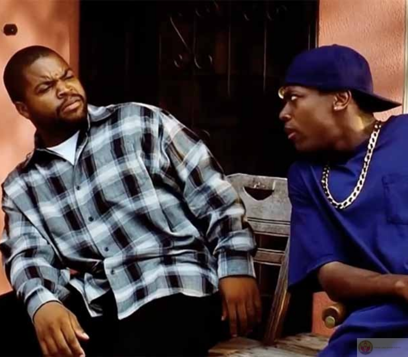 Tôi và bạn thân khi nghe tin chuẩn bị kiểm tra miệng bất ngờ ngay đầu giờ học