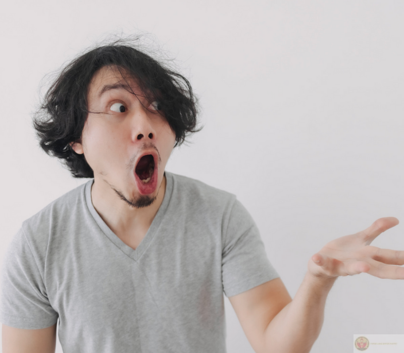 Meme chỉ tay lan truyền trên mạng xã hội