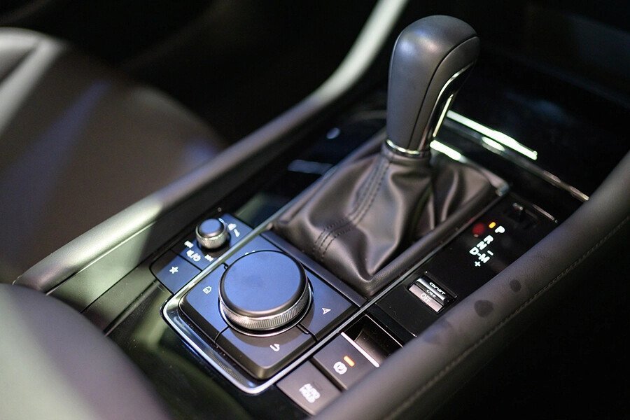 Mazda 3 Luxury 2025 - Hình 18