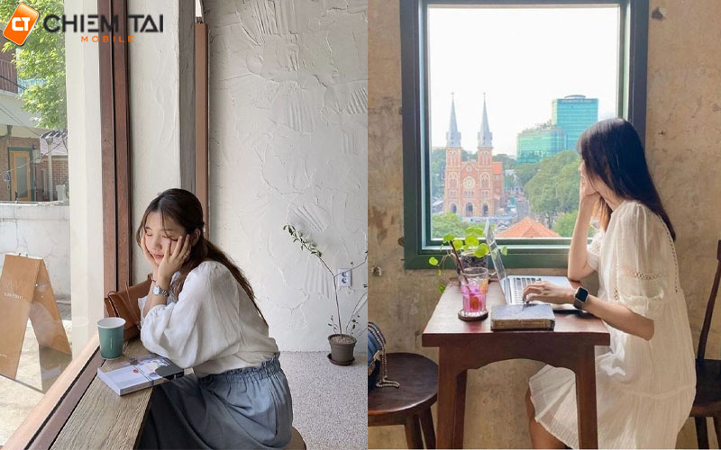 Tạo dáng chụp ảnh ở cạnh cửa sổ quán cafe