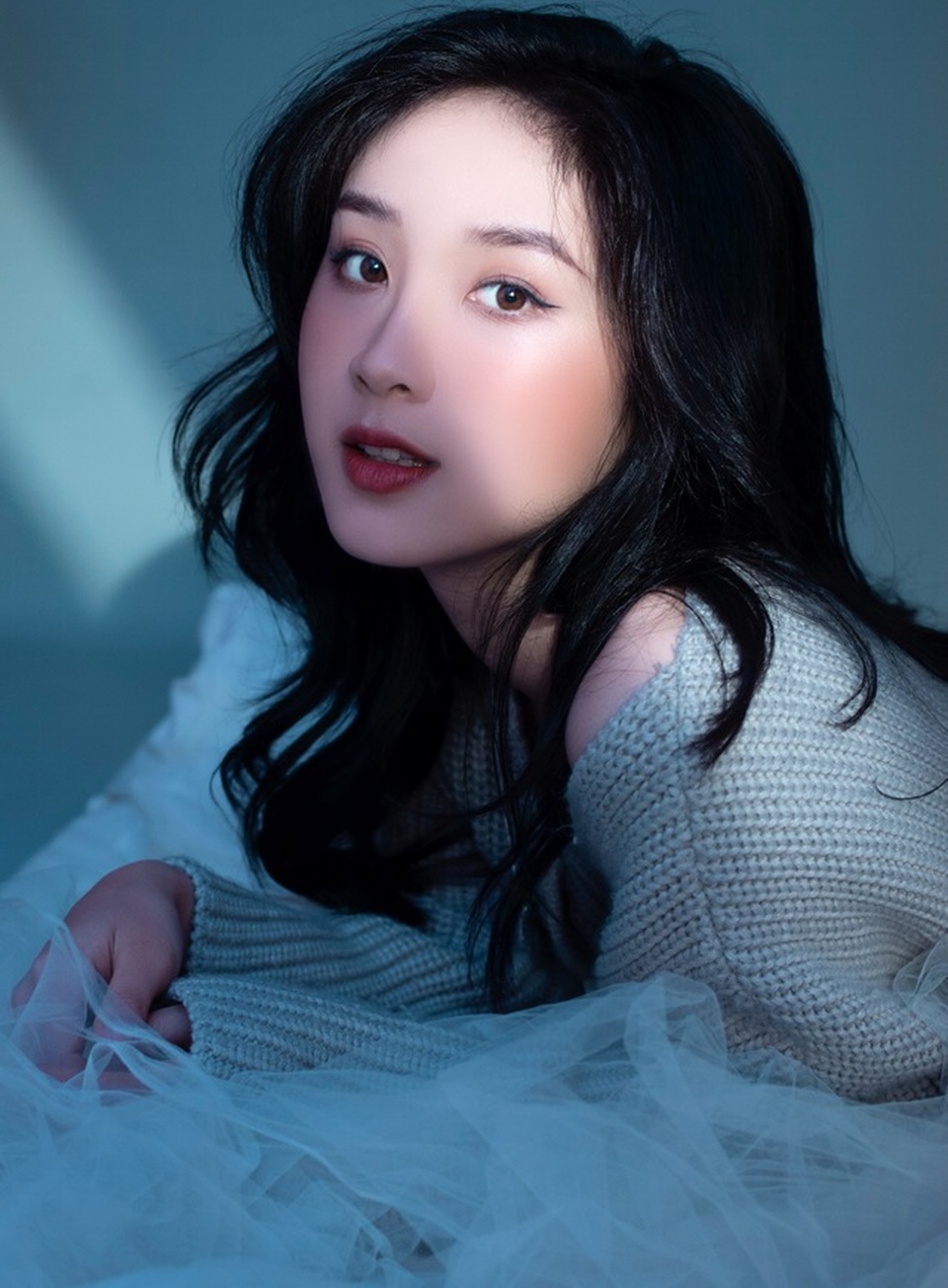 Khuôn Mặt Đẹp Gái