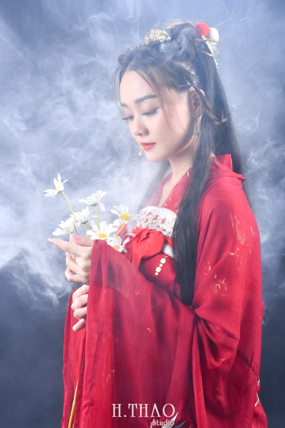 anh co trang trong studio 9 - Chụp ảnh nghệ thuật cổ trang tuyệt đẹp với phim trường Blue