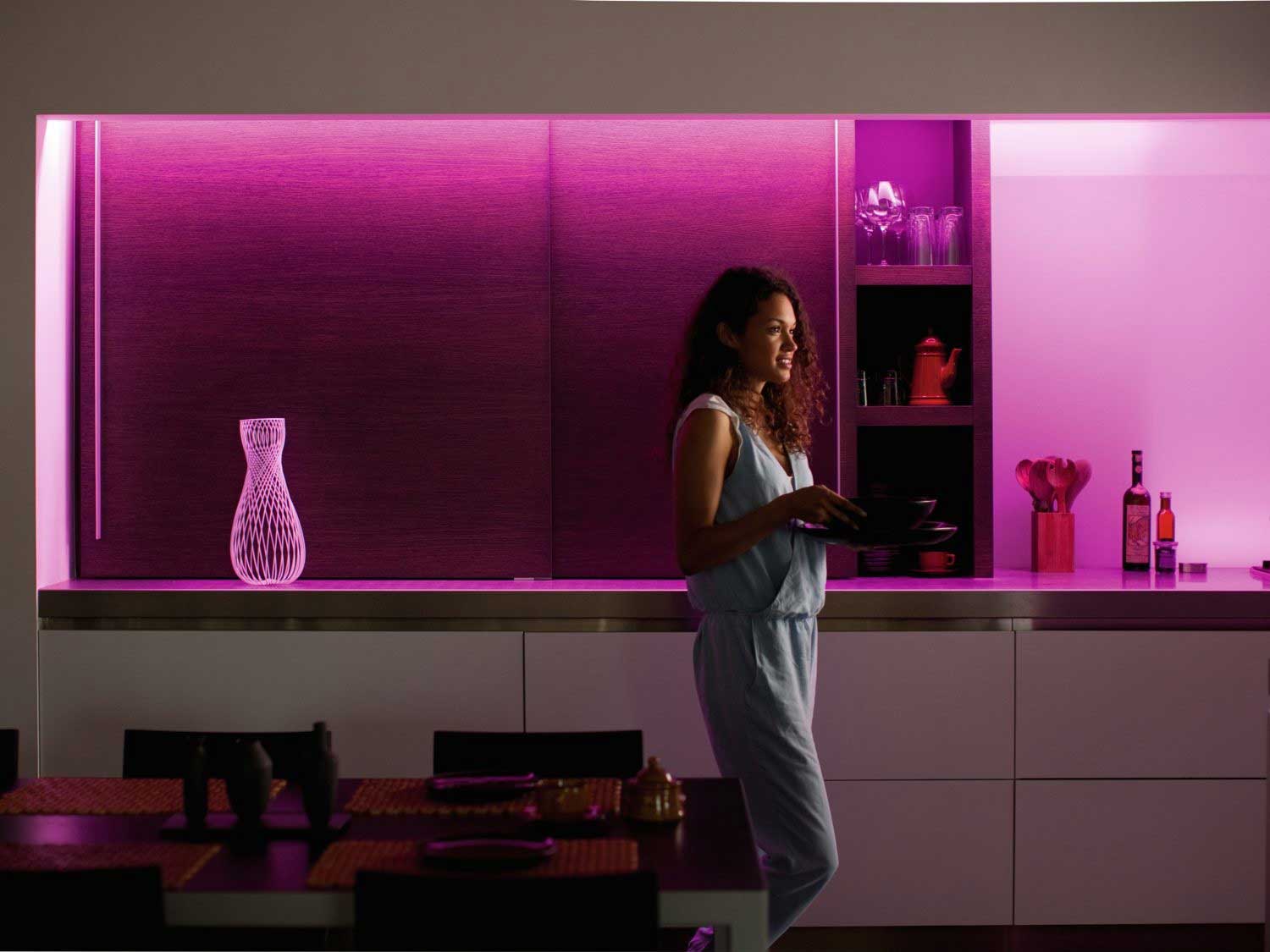 hinh anh thuc te den led day philips hue 2