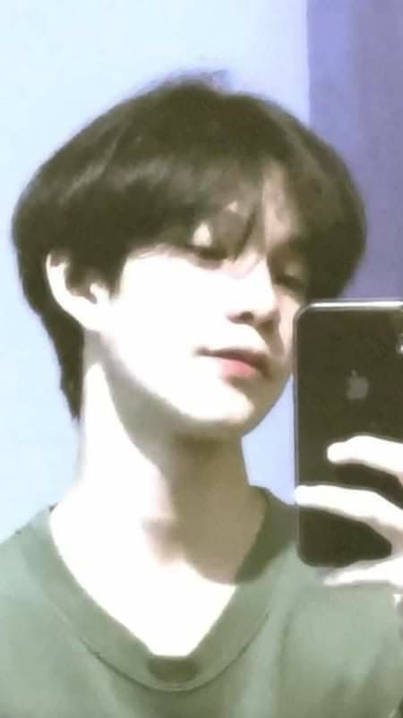 Ảnh trai K8 tạo ấn tượng nhờ sự trẻ trung hồn nhiên và nét đáng yêu riêng