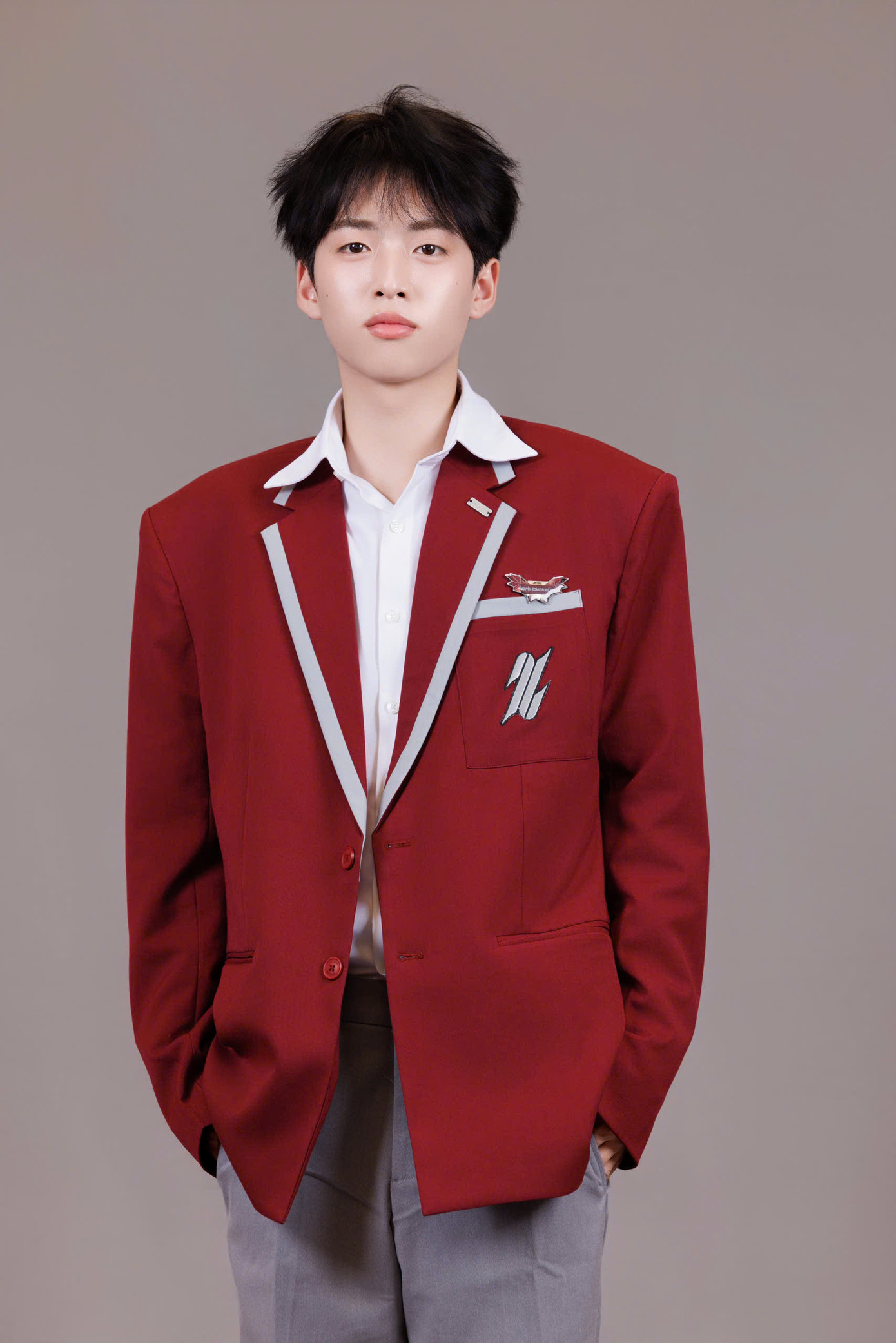 Khoảnh khắc đáng yêu của trai đẹp 2K6 và gia đình tại hậu trường Tập 1 Tân Binh Toàn Năng. Nguồn: Cõng Timtin Mà Chạy.