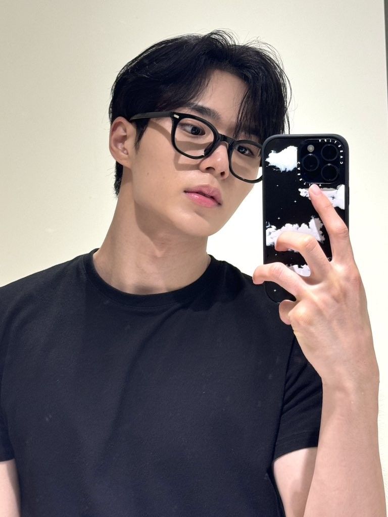 Dáng không đổi, góc nghiêng phải chất