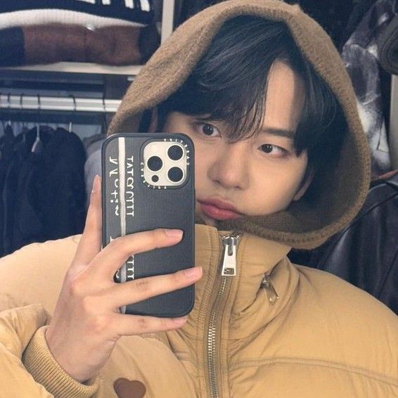 Tóc tai rối chút mới là concept