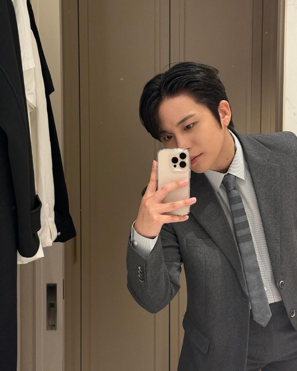 Tạo dáng như không tạo, mới là đỉnh cao