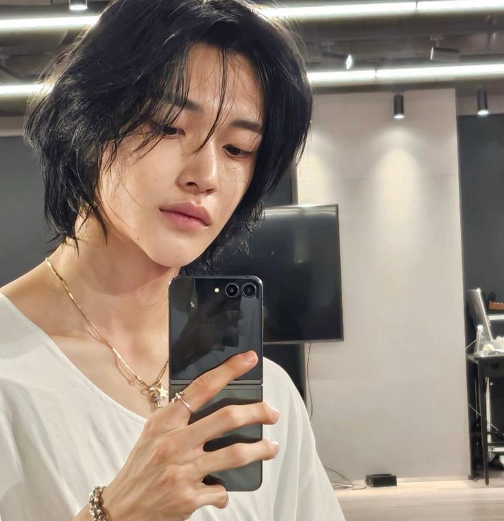 Lưng quay đi, chất ở lại