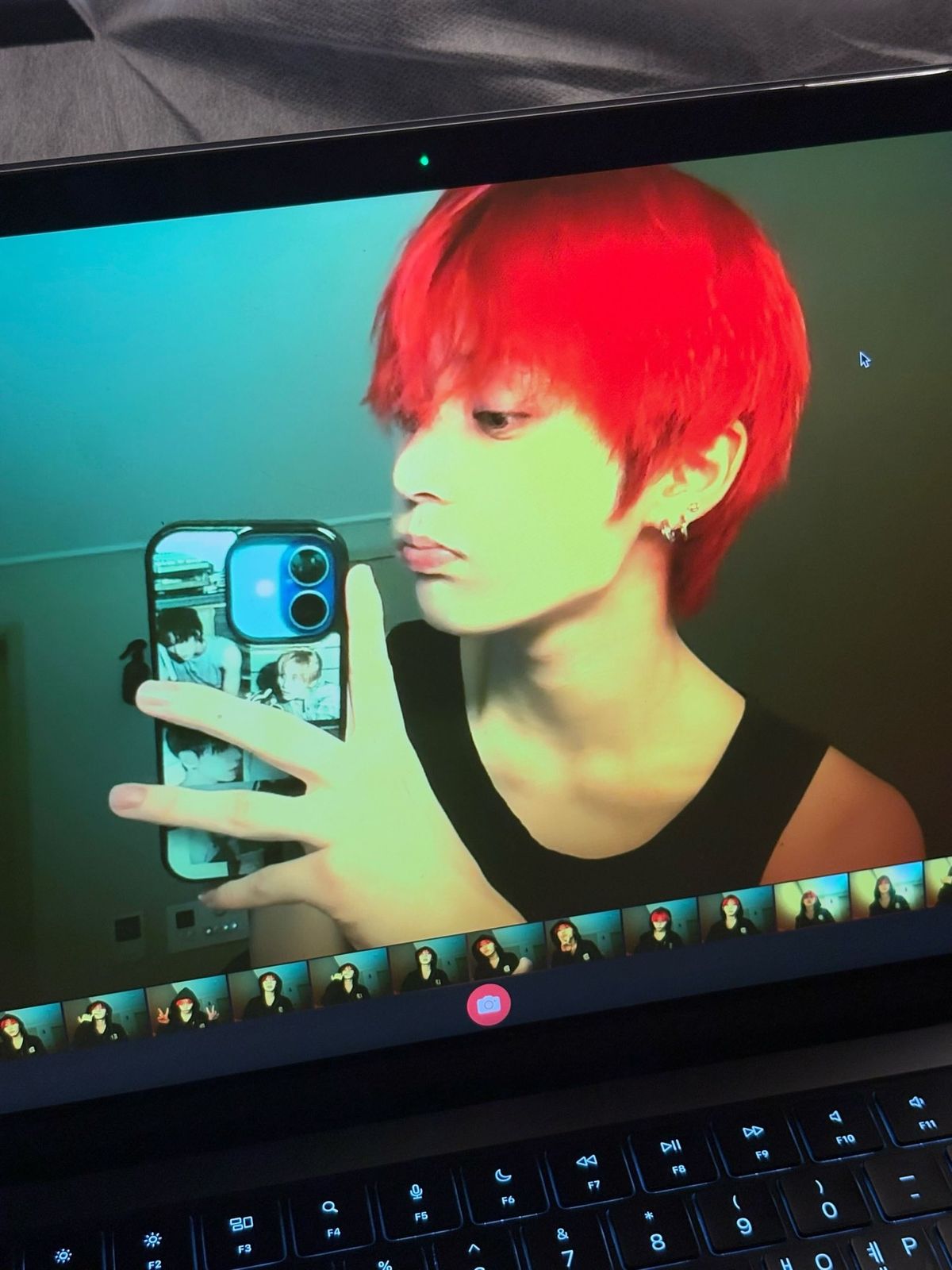 Ảnh chụp vội nhưng vibe đầy đủ