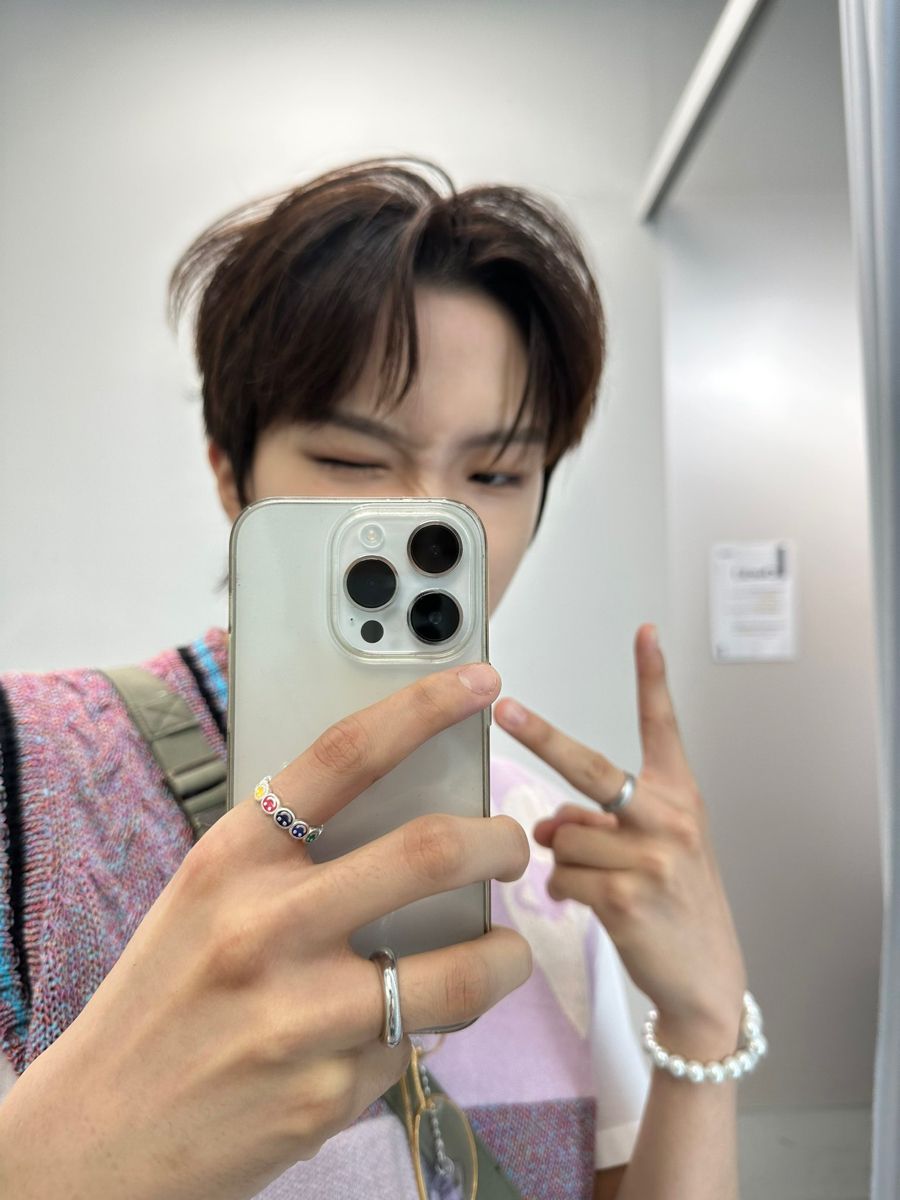 Gương mờ hay tâm trí lười sáng?