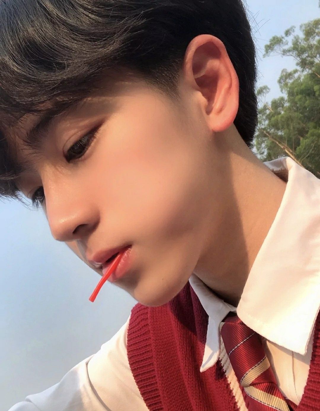 Một chiếc ảnh trai đẹp 2009 bình dị nhưng gợi cảm giác ấm áp gần gũi