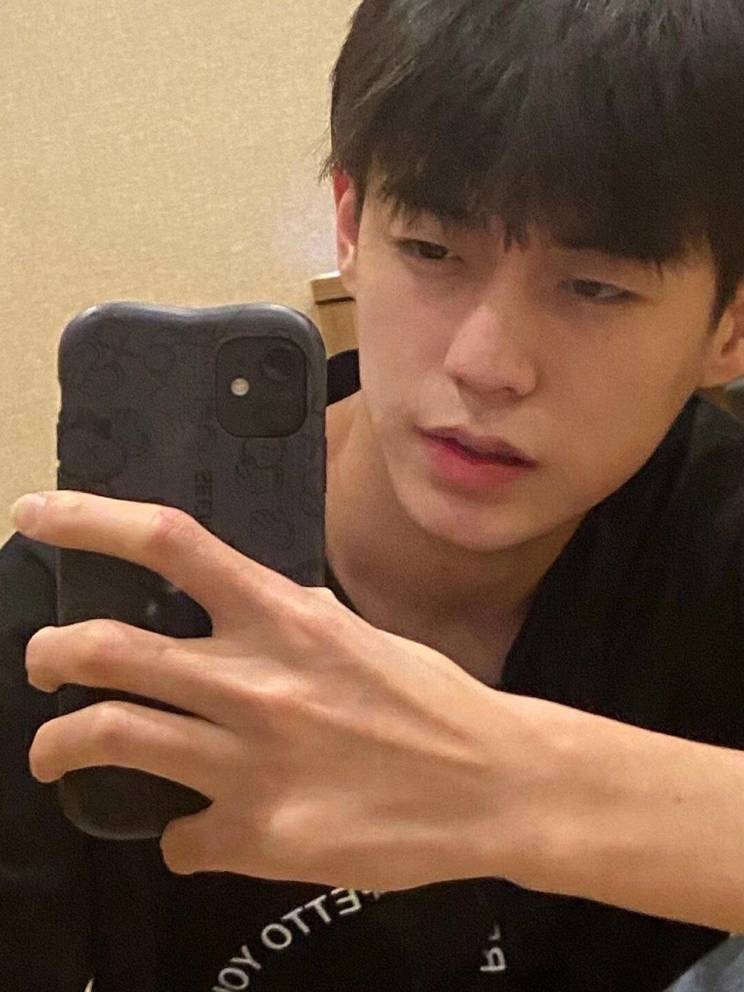 Hình ảnh trai đẹp 2k13 tạo ấn tượng với cộng đồng nhờ nét đáng yêu giản dị