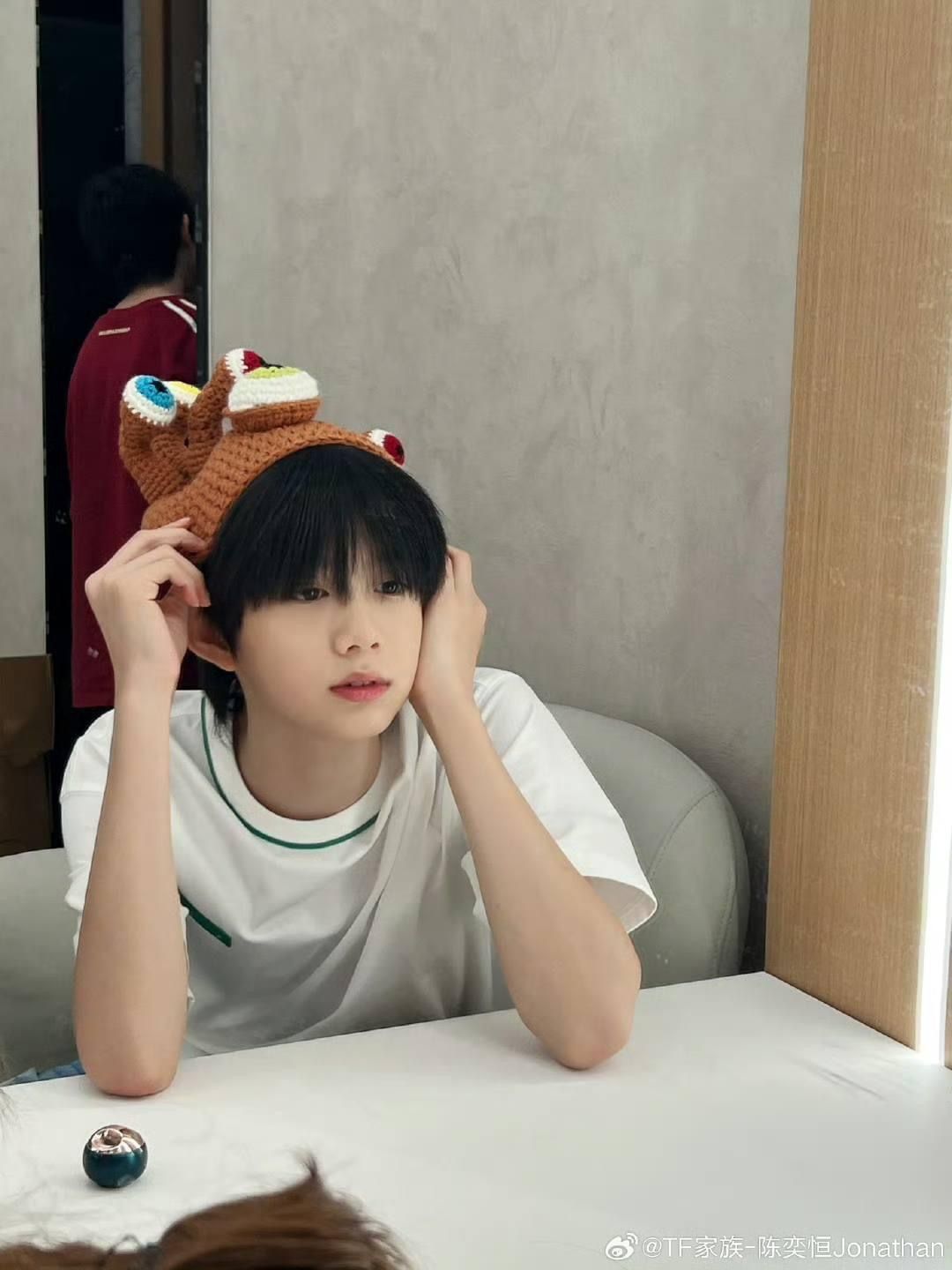 Hình trai đẹp 2k10 khiến dân mạng không thể bỏ qua nhờ sự đáng yêu tự nhiên