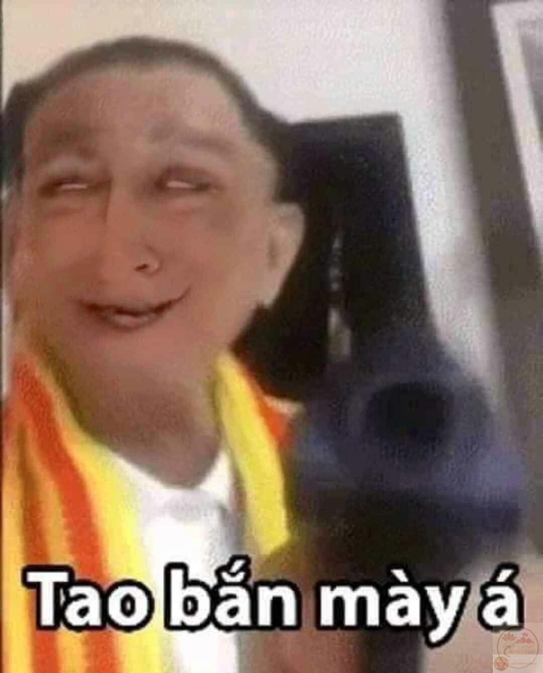 Meme Trần Dần bắn súng